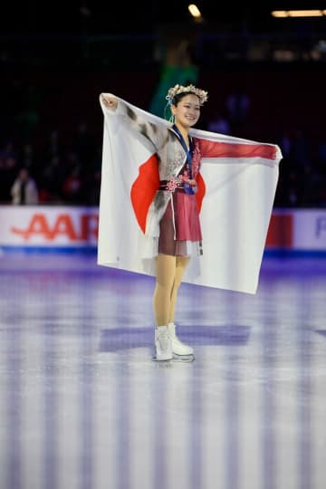 【フィギュア】渡辺倫果が３Ａ２本挑戦　攻めの構成で準Ｖ　１２月のＧＰファイナル進出に望みつなぐ