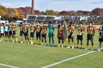 昨年度全国王者の前橋育英は神戸弘陵と初戦