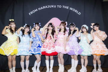 アソビシステムの新アイドルグループ・log you、デビュー公演直後に掲げる夢「ワールドツアーをやりたい」