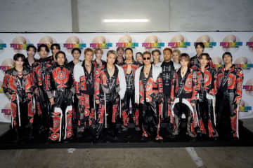 完全復活！EXILEが福岡で3万人と『道』を大合唱！ ATUSHI「この曲を愛してくださって、育ててくださってありがとう！」