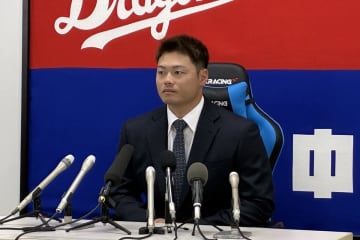 【中日】細川成也が１億３０００万円でサイン　現役ドラフトで移籍３年で年俸１３倍に