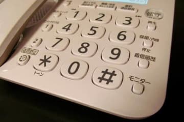 「固定電話はやめたほうがいい。携帯で知らない番号は絶対出ない」　杉村太蔵氏が譲らない高齢者の詐欺電話対策