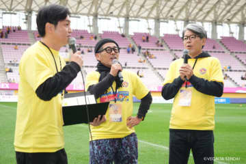 藤やん＆うれしー、ベガルタ仙台のイベントに登場。「ユアスタで水どうキャラバンを！」と意欲