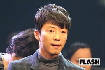 星野源、紅白落選で妻・新垣結衣との「夫婦年越し」に期待の声…“笑顔なし歌唱” で心配された大みそかのハードスケジュール