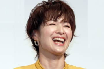 吉瀬美智子、じつは“現在彼氏募集中”で…　デートは「お祭りとか」「立ち飲みとかでも全然」