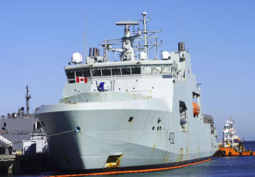 カナダ海軍哨戒艦が横須賀寄港　補給目的、昨年11月以来