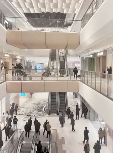 西安で商業施設のつり天井が脱落、3日前にオープンしたばかり―中国