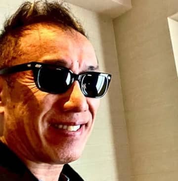 「復活が何より嬉しい」「長生きして欲しい」と温かい声相次ぐ。愛知公演を体調不良で当日中止とした、長渕剛が復活宣言