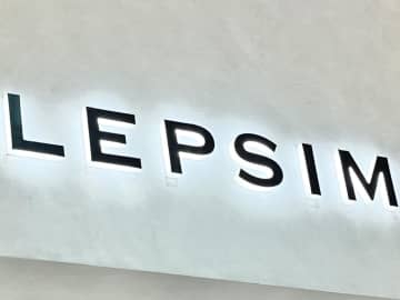 「どの色も間違いなし！」【LEPSIM】おしゃれ店員さん激推し！「欲張りニット」