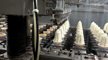 “自然の力で冷却”導入する企業続々　化学物質使わず課題解決へ