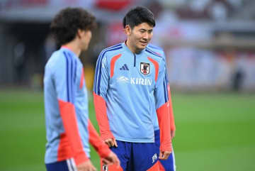 「お手本になる」評価急上昇の21歳日本代表DF、“初共闘”のコアメンバーに感嘆「さすが代表常連組」