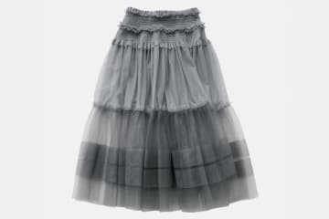 チカ キサダ“透け感チュール”のふんわりスカート＆ビスチェ、ルシェルブルー限定で