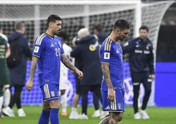 「見ていられない。ひどい」「本当にみじめ」大一番で惨敗のイタリアに国民が憤慨！「どこも倒せない」【W杯欧州予選】