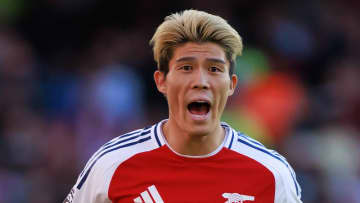 アーセナル退団・冨安健洋にJリーグ復帰論！「浦和レッズのような…」