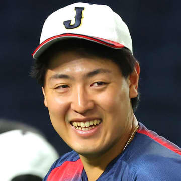 巨人・岡本和真を直撃「メジャー挑戦組が“辞退”する中、侍J強化試合になぜ出場？」