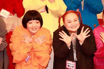 おかずクラブの『キングダム』コスプレが話題　王騎将軍変身のゆいPに内村光良も驚嘆「何にも鍛えてないのに」