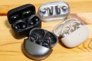 イヤカフイヤフォンには「左右自動識別」が欲しい。使って感じた“左右を気にしない”快適さ