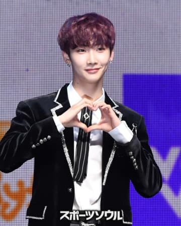 不安症状で活動休止中のVERIVERY・ホヨン、11月27日に入隊へ…カムバックには不参加