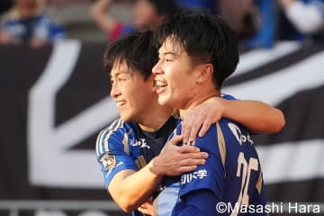 林幸多郎のつま先シュートでFC町田ゼルビアが先制！聖地・国立での東京決戦を制した町田が“自分たちらしく”延長戦を制して初の天皇杯決勝進出！追加点のオ・セフンが歓喜！