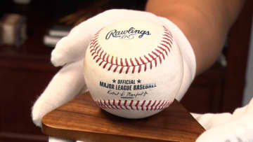 大谷翔平“伝説の”場外ホームランボールは3億円？投打で異次元の活躍・リーグ優勝決定シリーズ第4戦のボールがオークションに