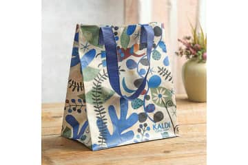 カルディ「エコバッグ オトノハ」復活販売。約10kgまで耐えられて水濡れにも強い