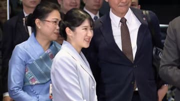 愛子さまラオス訪問で現地メディア写真付きで「更なる発展の契機に」報じる　今夜晩餐会で外国では初の「おことば」披露