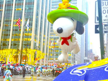 一生に一度は見てみたい！NYのサンクスギビングデーのパレード＆ブラックフライデーの意外な一面とは？