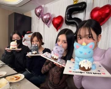 aespa、デビュー5周年を迎え記念ショットを公開！体調不良のWINTERの姿に心配の声も