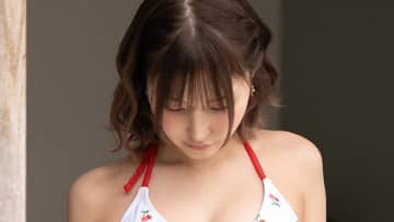 伊関あみ｜さくらんぼの扉