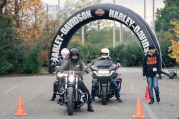 【体験レポ】ハーレーの乗り方が激変！10年ぶり50代ライダーが公式レッスンで感動した理由