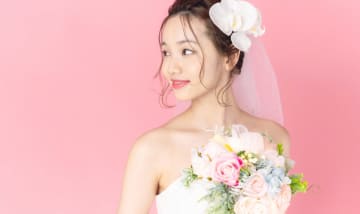 500万円の結婚式予定ですが、両親・義両親が「150万円」ずつ援助してくれます。結婚費用は“300万円未満は非課税”なので、贈与税の支払いは不要ですか？ 非課税になる費用とは