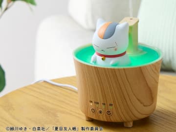 ニャンコ先生の加湿器　ルームライトとしても