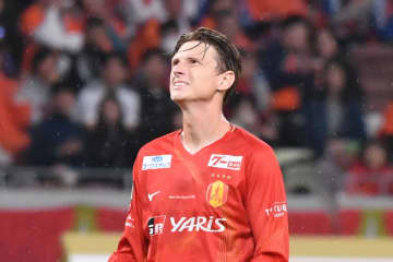 【Ｊ１】名古屋　ユンカーの今季限り退団発表　残留希望にじませるも「これもフットボール」