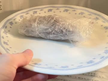 加熱しすぎて石のように固くなったサツマイモ　再びレンチンすると…？