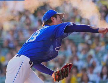 中日、球団公式カメラマンの写真展開催