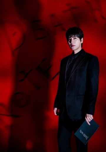 SUPER JUNIOR キュヒョン＆キム・ソンチョル、ミュージカル「デスノート」に出演決定！ビジュアルを公開