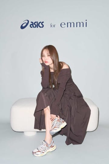 内田理央ら豪華ゲストがemmi新店舗に登場　特注スニーカーで「自分にクリスマスプレゼントを」