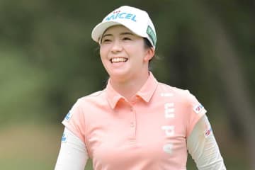 女子ゴルフで「こんな入り方初めて」　本人も驚き、超絶パットが「みんなのGOLFみたい」