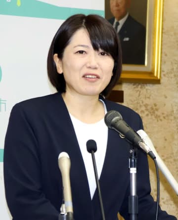 前橋市長「答える必要ない」　議会の不信任対応巡り