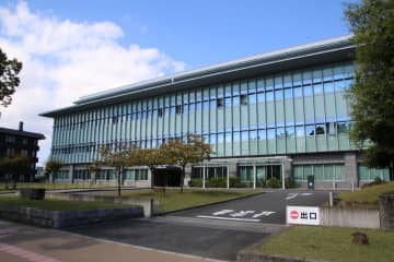 山上被告の母親「私が加害者」　元首相銃撃、証人尋問で