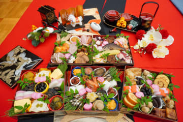 ローソンストア100、好きなおせちを少量ずつ買える「選べるおせち」を発売。洋食・中華を加え全43種