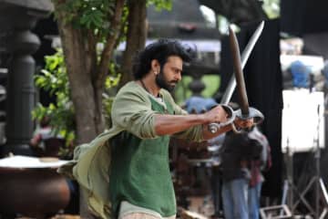 “王”プラバース、悲願の初来日が決定！　『バーフバリ エピック4k』公開を記念し