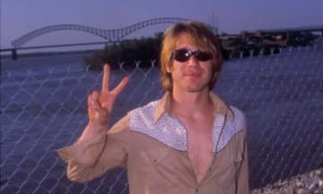 オルタナティブ・カントリーのシンガーソングライター、トッド・スナイダー逝去。その功績を辿る