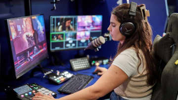 Blackmagic Design導入事例：「ボーンマス大学」の場合