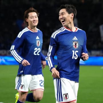 森保ジャパン100戦目の開始わずか４分！久保建英→鎌田大地でいきなり先制！胸トラップから左足を一閃