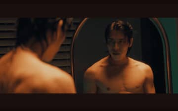 INFINITE ドンウ、タイトル曲「SWAY（Zzz）」MV公開！鍛え上げられた腹筋も披露