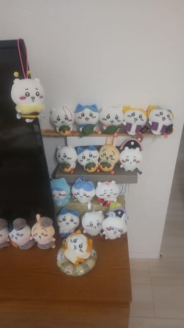 【ちいかわ】お小遣い以上にお金を使いたい～！ご当地グッズのため晩酌代の節約に励む日々“家族みんなでファン”（40代パパ）