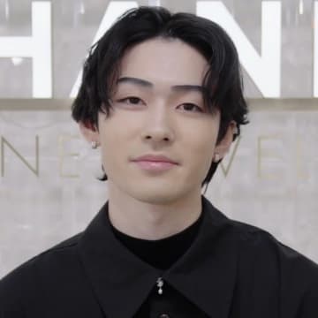 市川染五郎「お守り代わりに身につけて」　祖父・松本白鸚が同じ役を演じたときに身につけていたもの