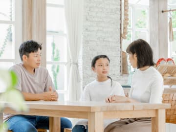 「ママ、なんで生きてるの？」に即答できますか？ 子どもからの『人生の目的』を問う質問に、親の思考回路がショート寸前