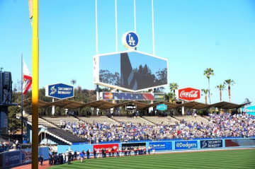 山本由伸 サイ・ヤング賞3位で日本人初の快挙ならず「なんで?」日本人ファンが疑問に思う“意外な理由”とは？